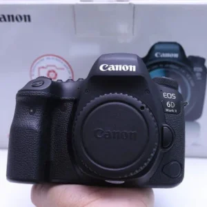 Camera Canon EOS 6D Mark II + Canon EF 24-105 F/4 L IS USM